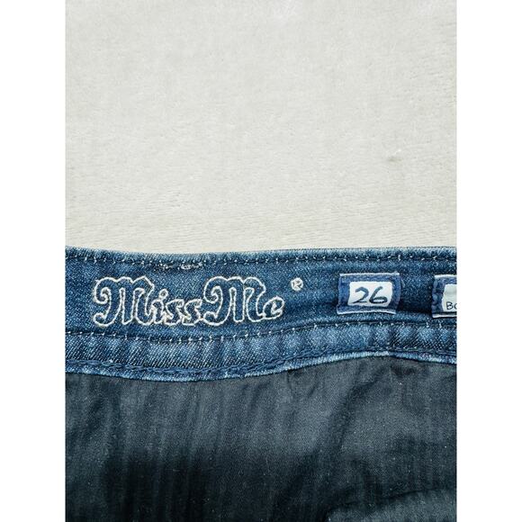 Miss Me Jeans Women 26 Medium Wash Blue Denim Boyfriend Capri Cuffed Embellished - Picture 6 of 13